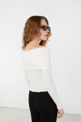 OFF SHOULDER TOP