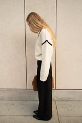 CROPPED CONTRAST  V-NECK SWEATER