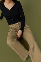 COLLARED BUTTON FRONT TOP