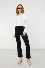 OFF SHOULDER TOP