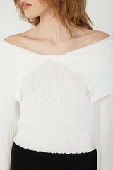 OFF SHOULDER TOP