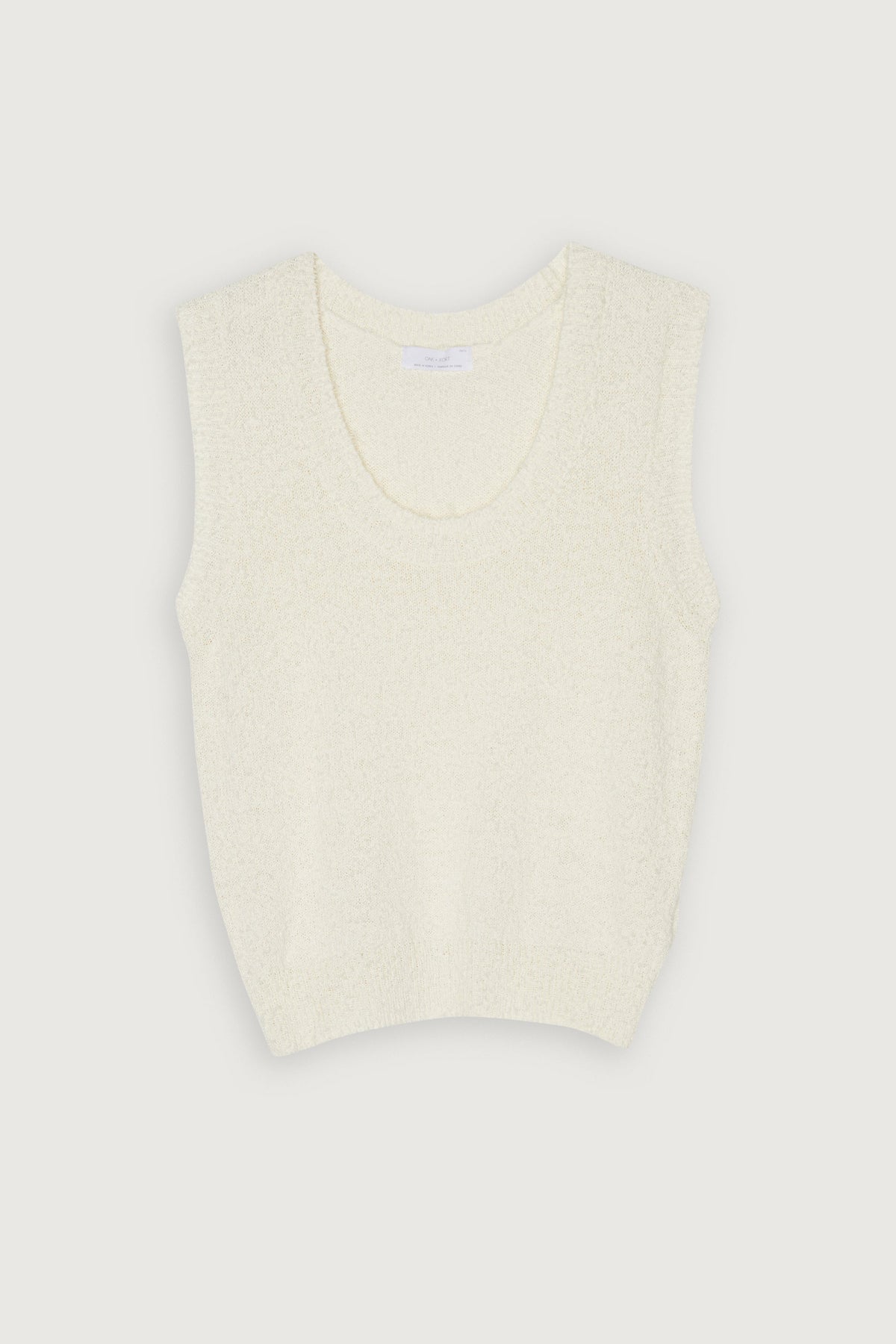 KNIT VEST